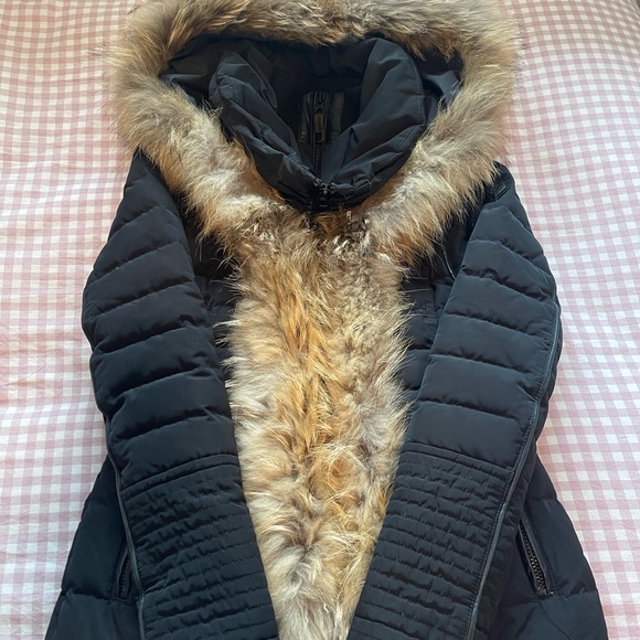 RUDSAK Black Fur-Trimmed Coat - Picture 3 of 7